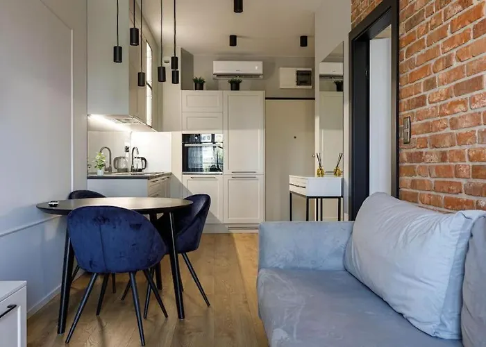 Golden Apartments Wroclaw - Great Location - Cozy And Bright&Janapawla19