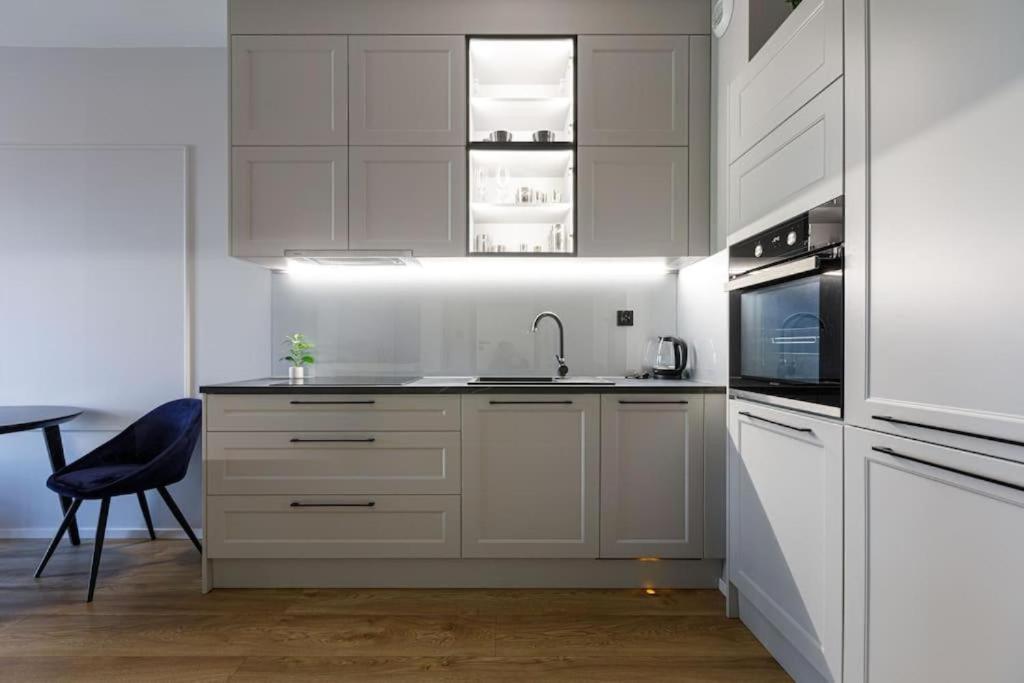 Golden - Great Location - Cozy And Bright&janapawla19 Apartment *