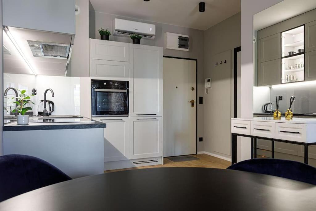 Apartmán Golden - Great Location - Cozy And Bright&janapawla19 Vratislav
