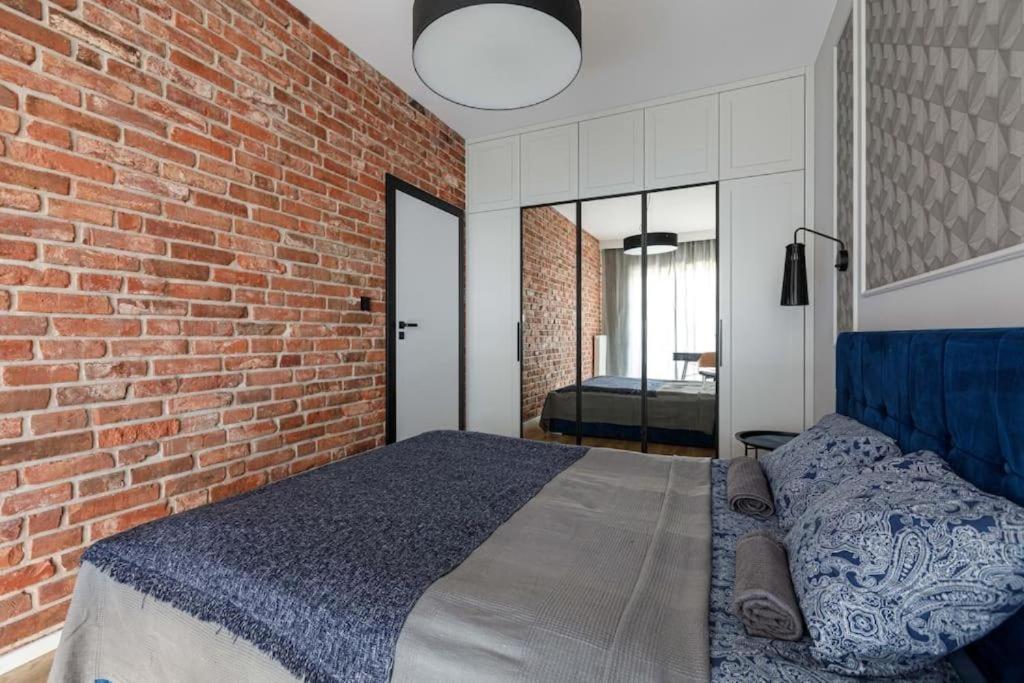 Golden - Great Location - Cozy And Bright&janapawla19